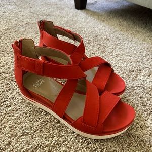 Eileen Fisher Smart Sport Suede Sandal size 7.5
